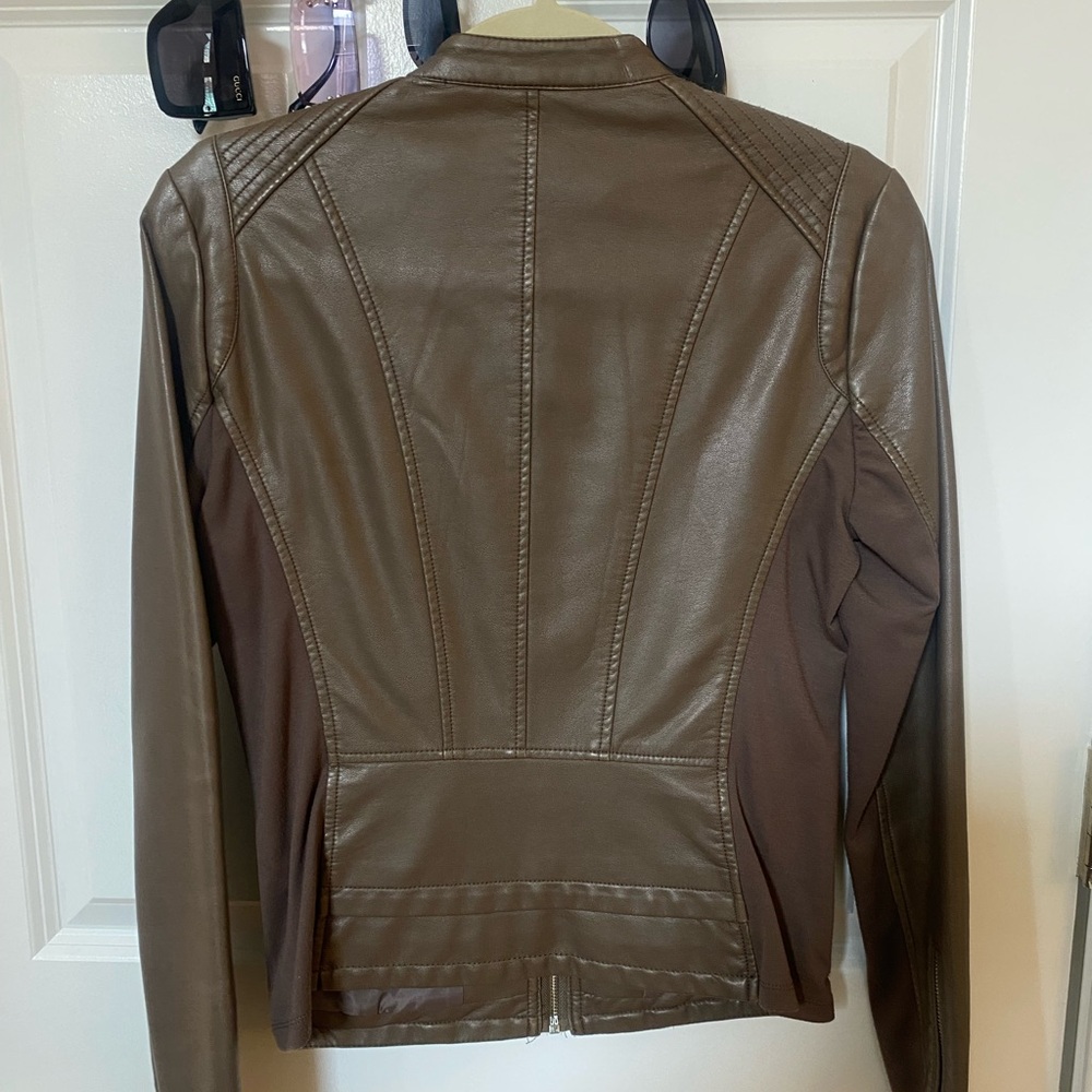 Express Leather Jacket - Picture 4 of 4